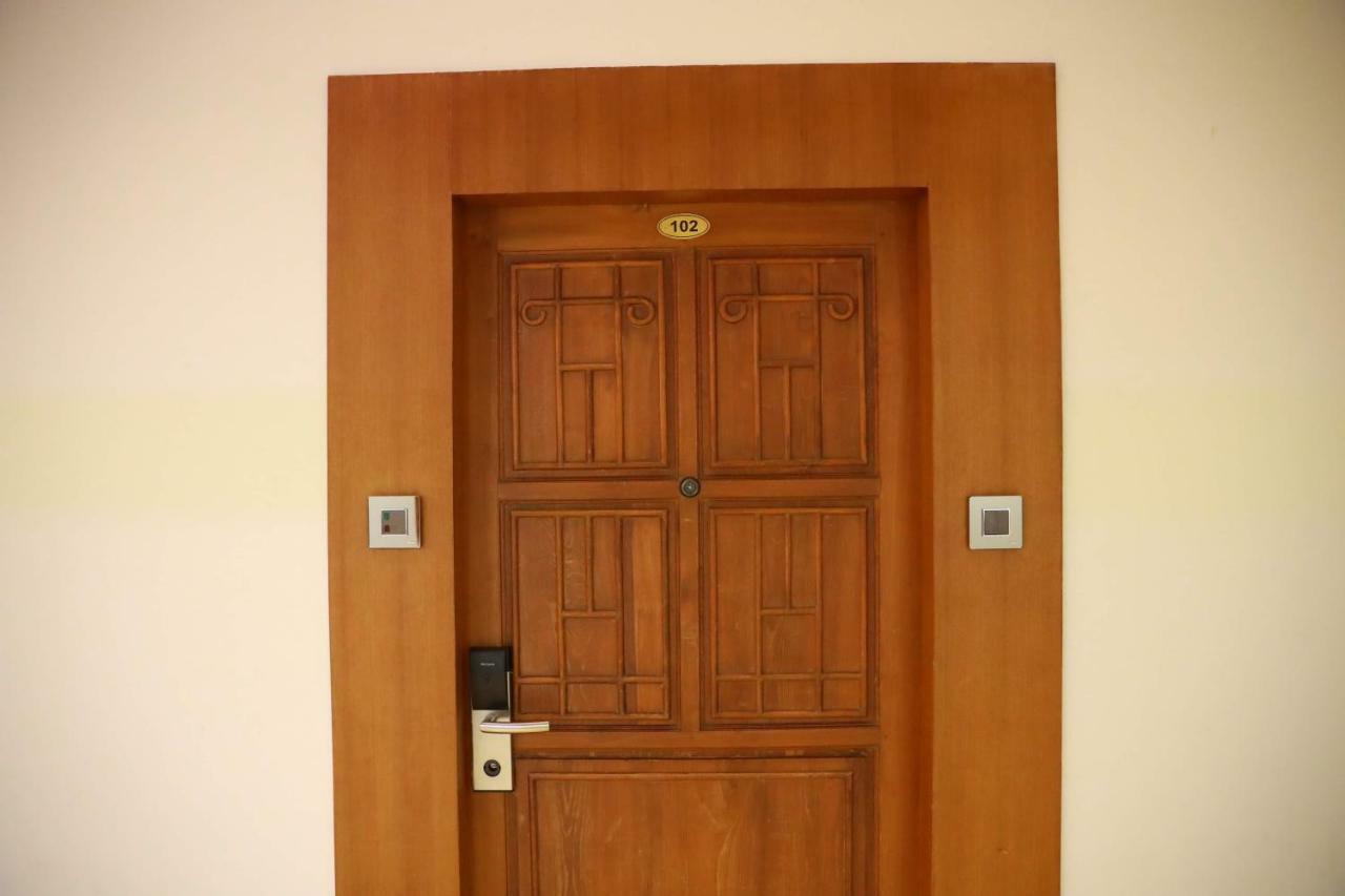Hotel Rohini International Kallār Dış mekan fotoğraf